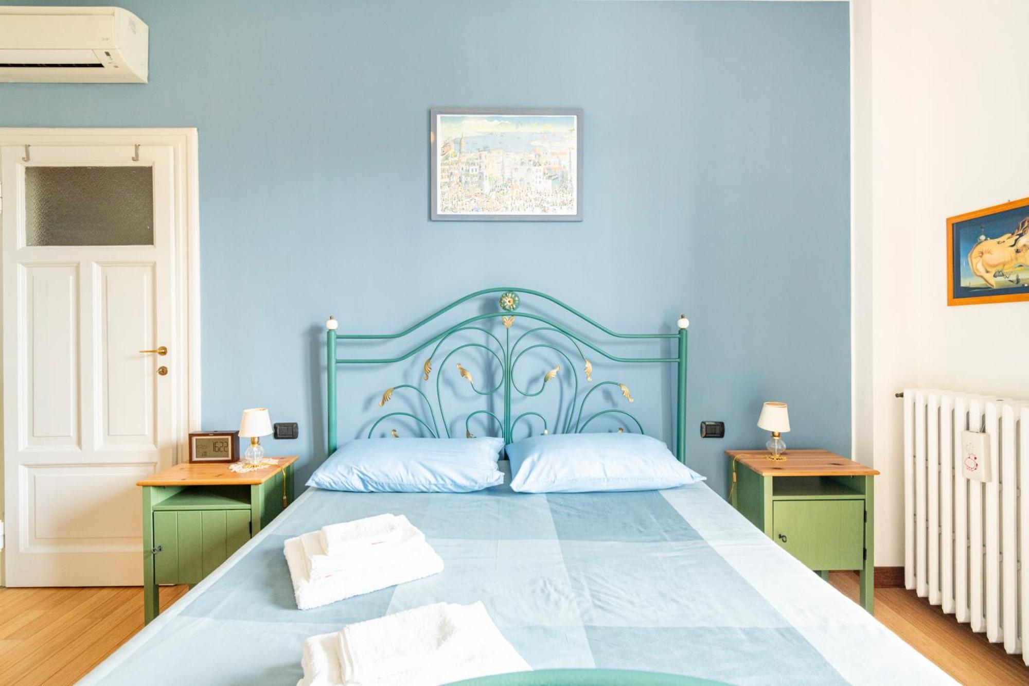 Da Piero Ai Navigli Apartment Milan Bagian luar foto
